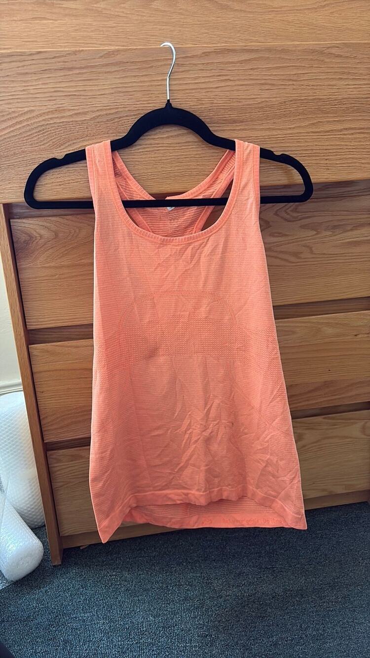 LULULEMON Swiftly Tank Orange *Flaw